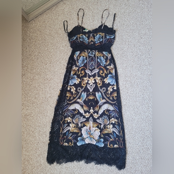 Sold - Picture 6 of 9